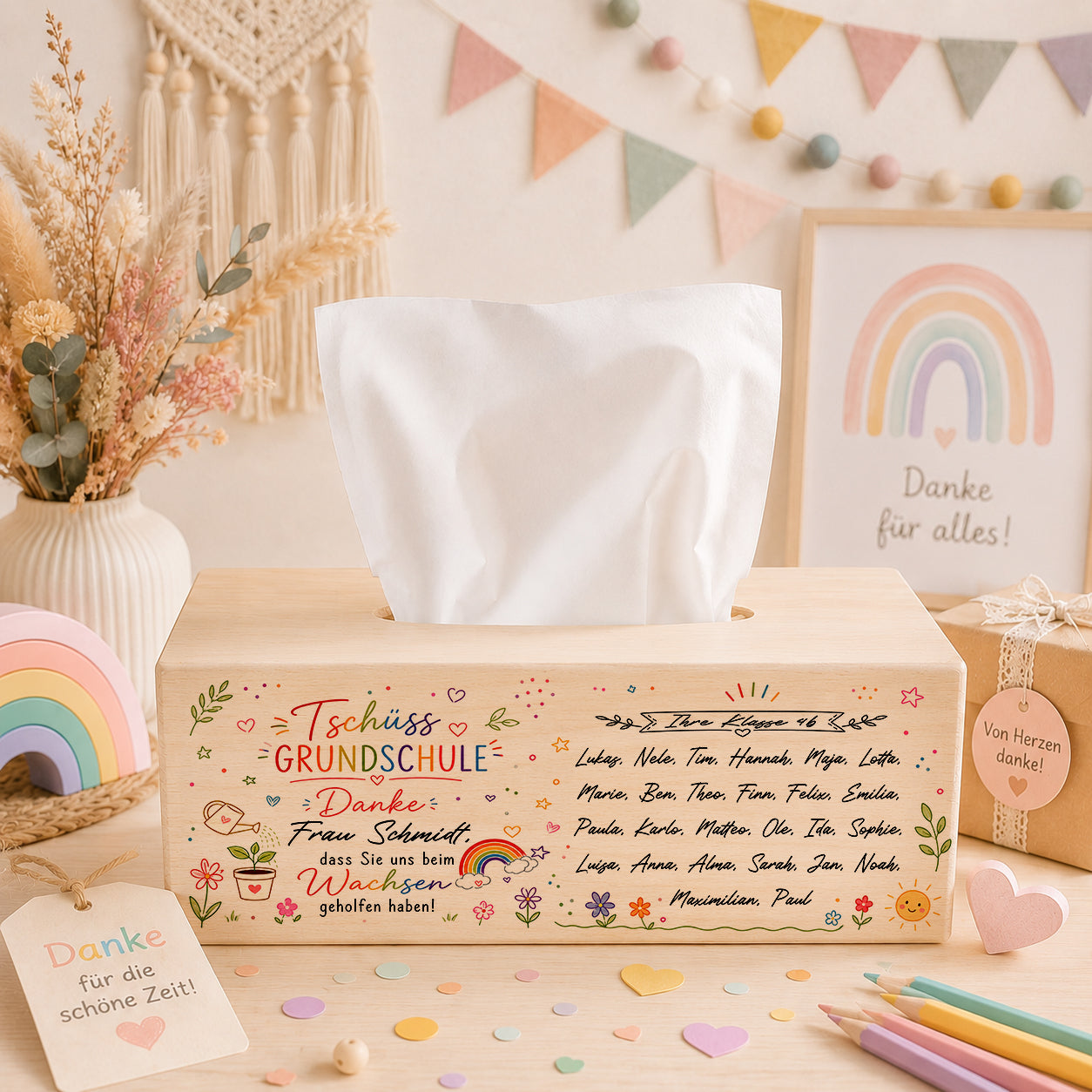Personalisierte Taschentücherbox aus Holz mit Kindernamen und Abschiedsspruch als Geschenk für Lehrer oder Lehrerin zum Grundschulabschluss