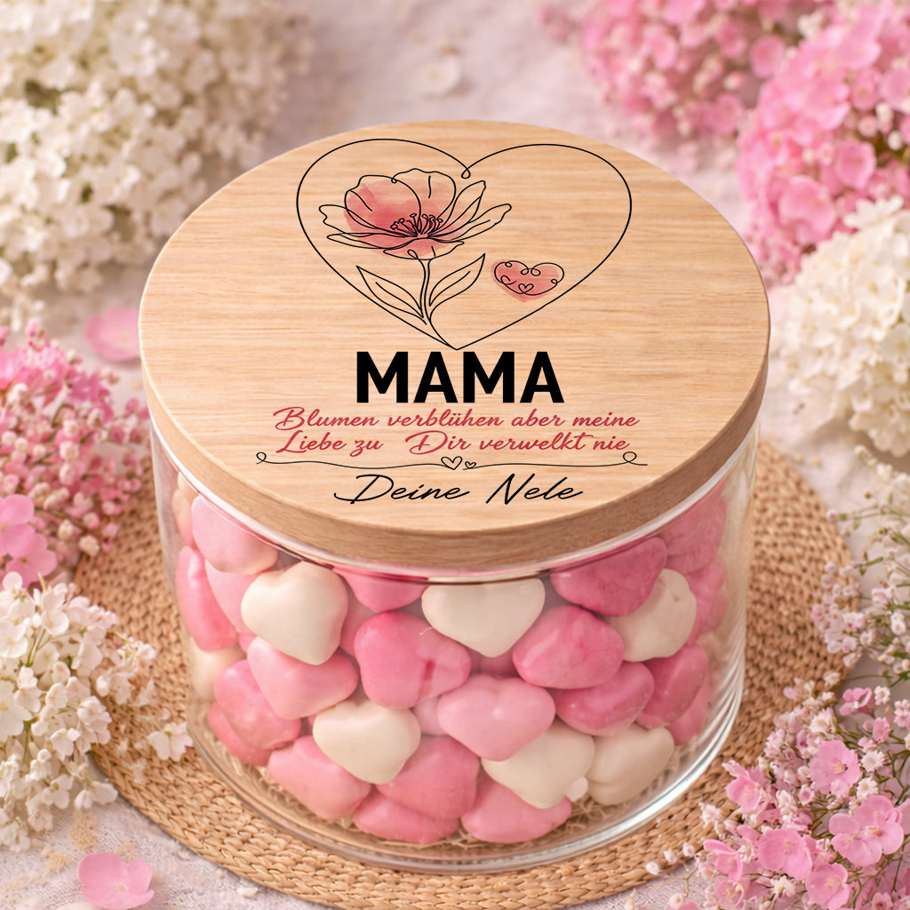Personalisiertes Blumen Geschenk für Mama mit Gravur und Herzmotiv auf Holzdeckel
