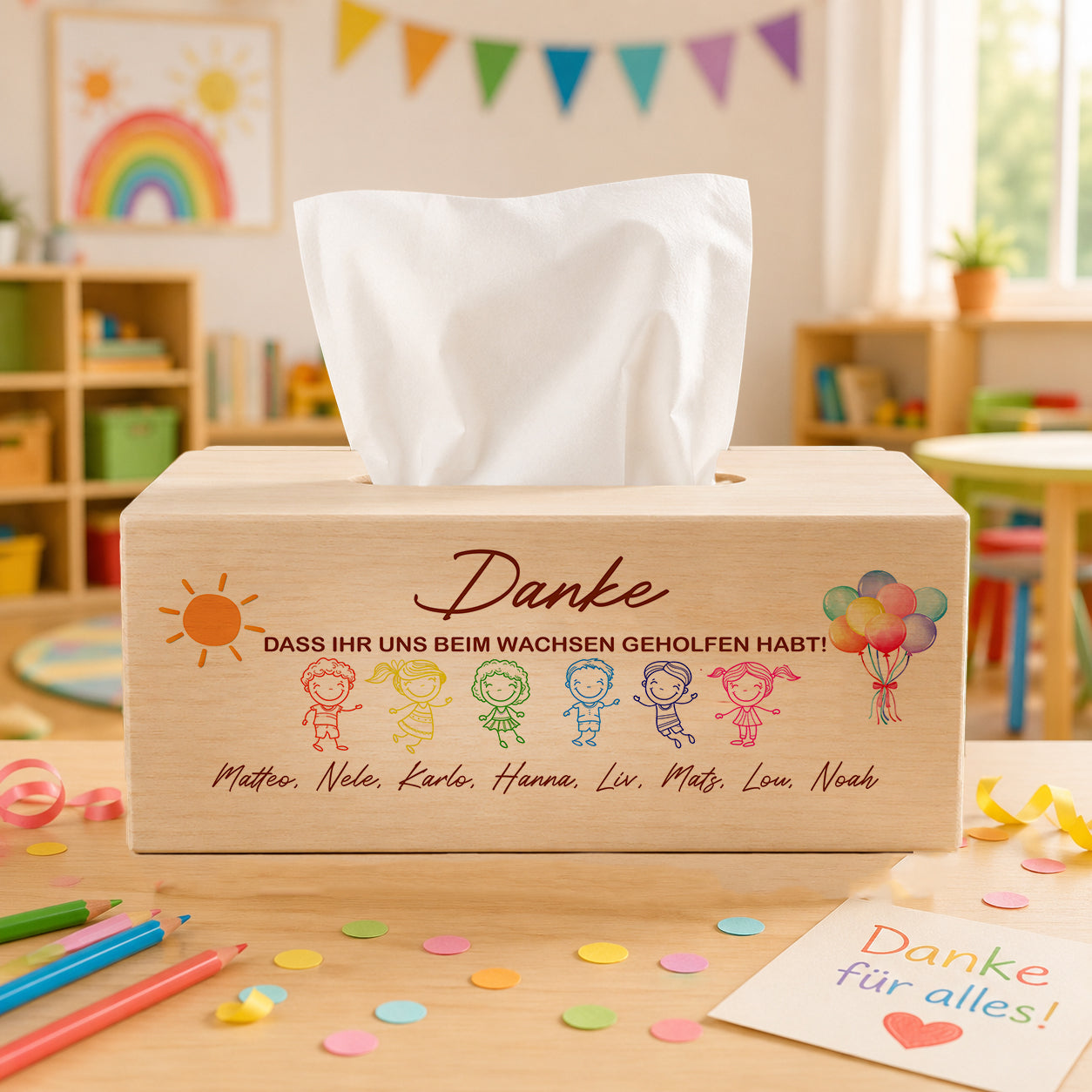 Personalisierte Taschentücherbox aus Holz mit Kindernamen und Spruch Danke dass ihr uns beim Wachsen geholfen habt als Abschiedsgeschenk für Erzieherinnen