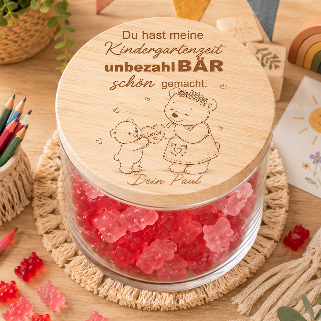 Kita Abschiedsgeschenk Erzieherin personalisiert mit unbezahlBÄR schön Spruch und rosa roten Gummibärchen im Glas