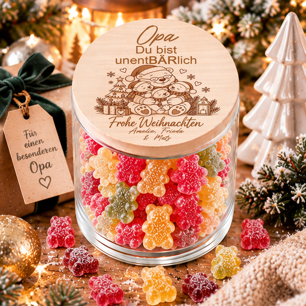 Personalisiertes Weihnachtsgeschenk für Opa von drei Enkelkindern mit Opa-Bär und drei Bärenkindern