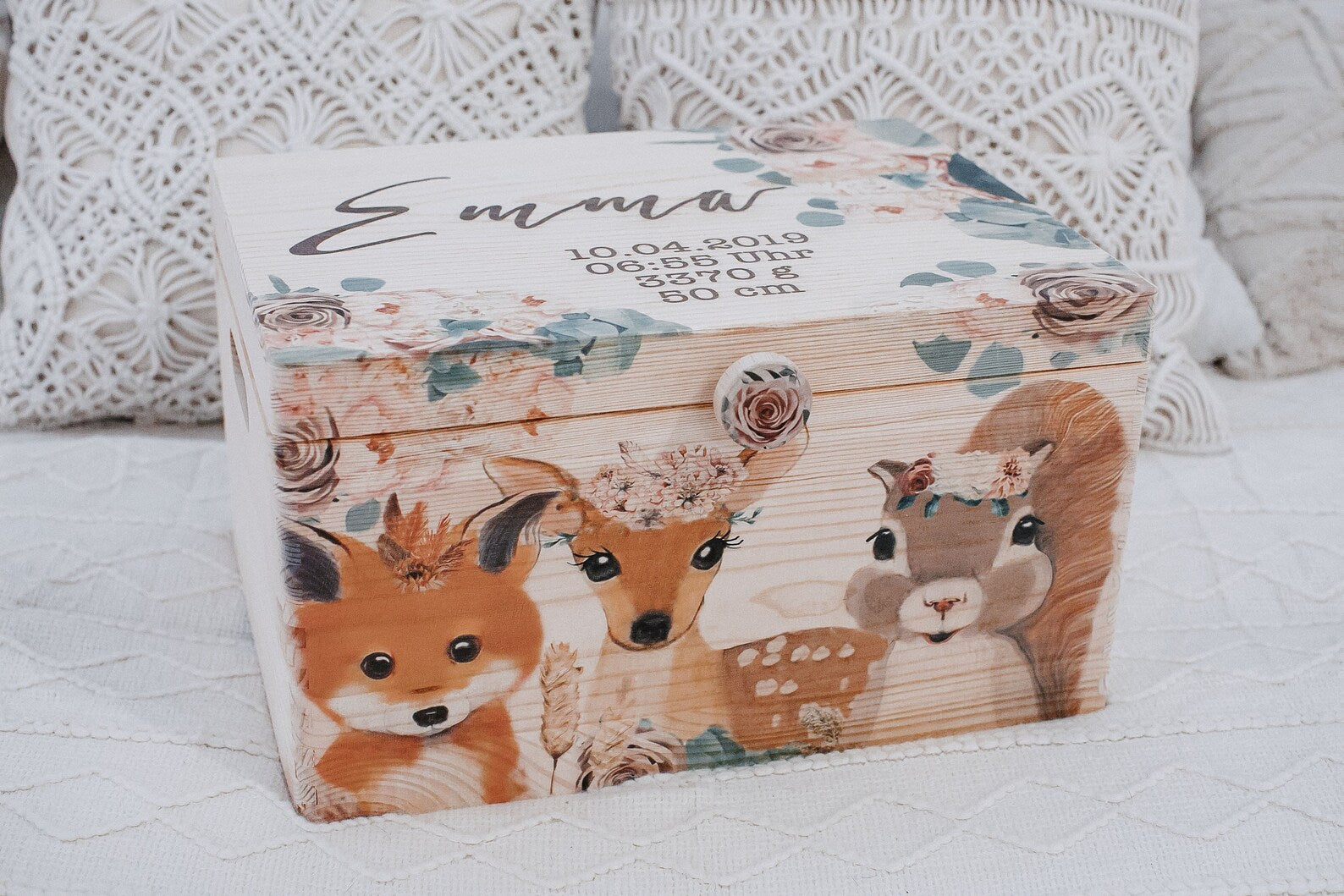 Personalisierte Erinnerungsbox aus Holz mit Namen